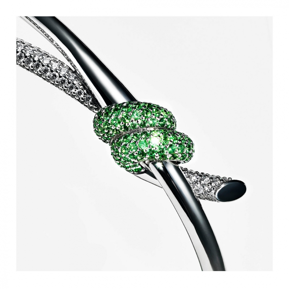 Tiffany & Co-設計出49件蝕刻青銅