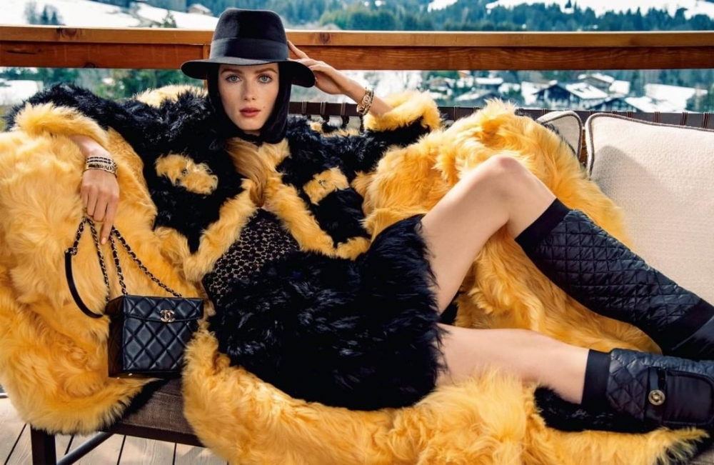 CHANEL Fall-Winter 2021/22