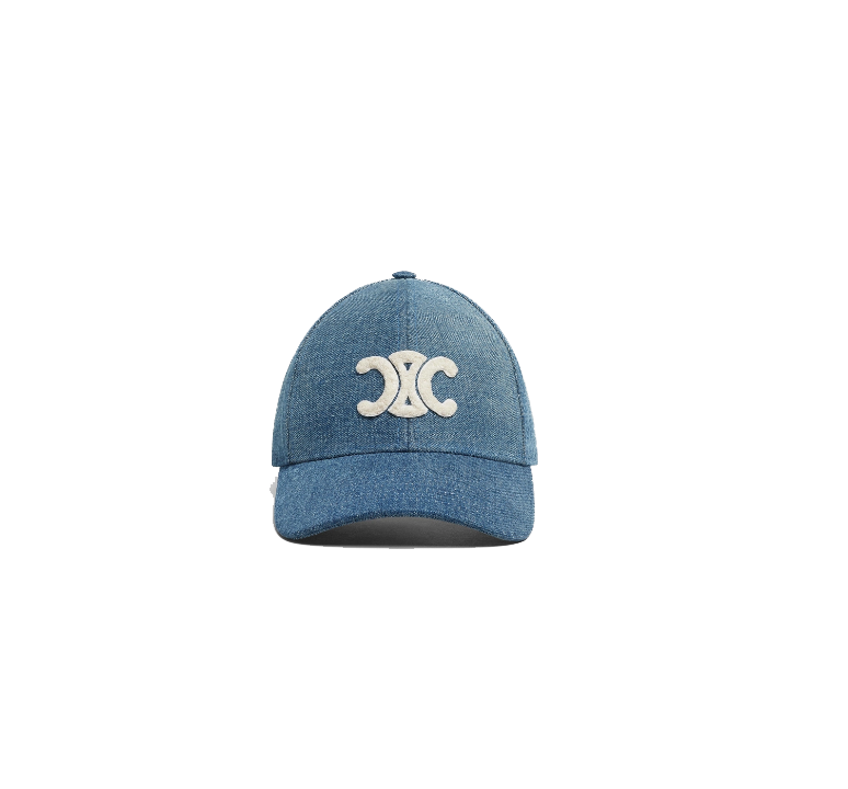 CELINE今季推出的棒球帽點綴上經典雙C標誌Logo