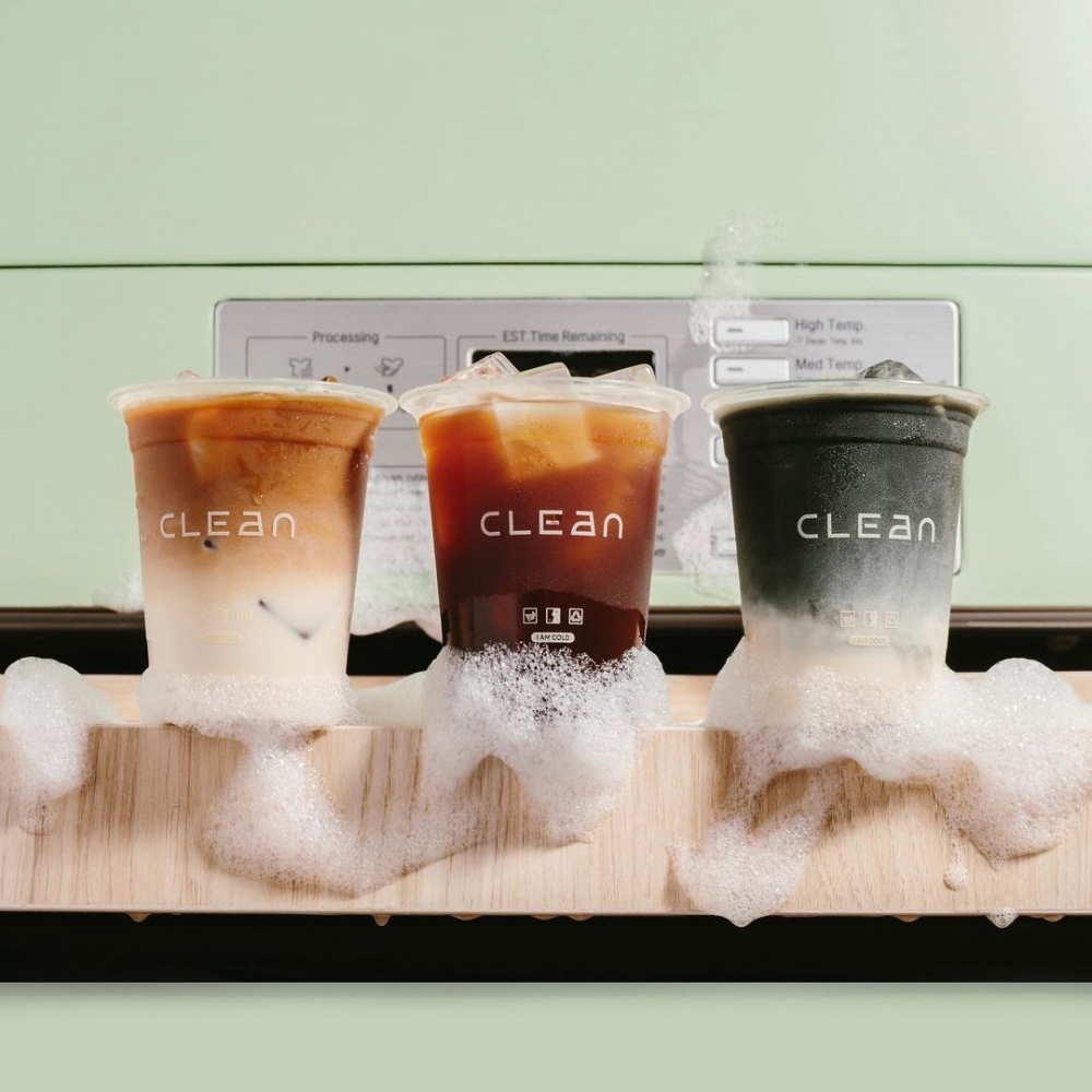 推廣以植物奶代替牛奶,奶製品預設為Oatly燕麥奶,對於咖啡愛好者來說,簡直是好完美。