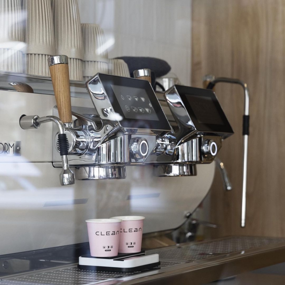 同時,店家也優先與當地烘培商合作,能支持到在地企業以外,在過程中也能減少碳排放。