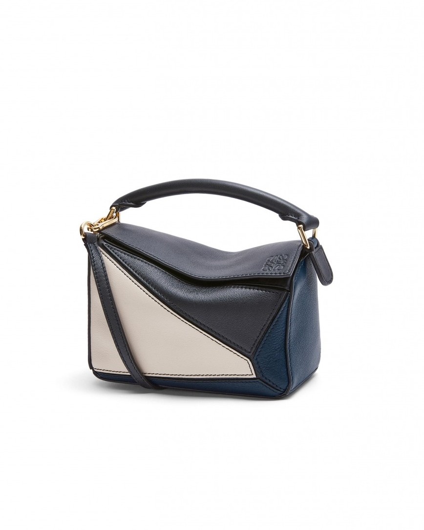 LOEWE Small Puzzle Bag2021秋冬沈穩配色