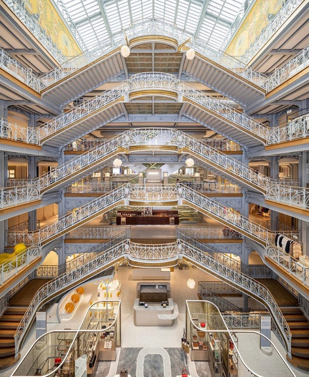 上個世紀最經典的百貨公司「莎瑪麗丹百貨公司」(La Samaritaine)