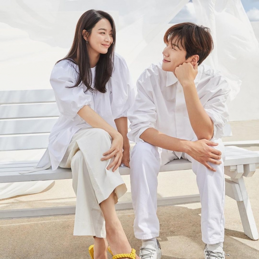 由申敏兒主演的《海岸村恰恰恰》