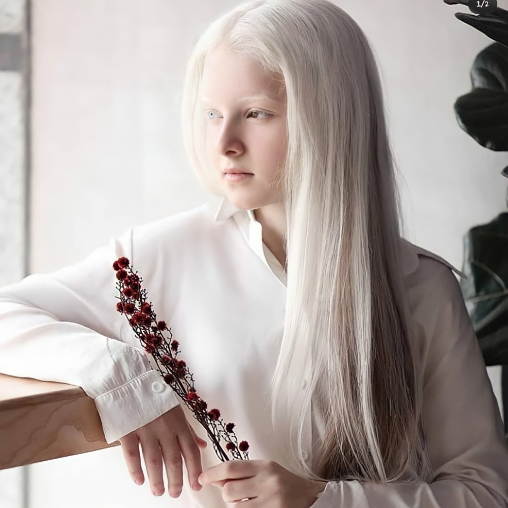 Amina Ependieva-冷靜的小女孩