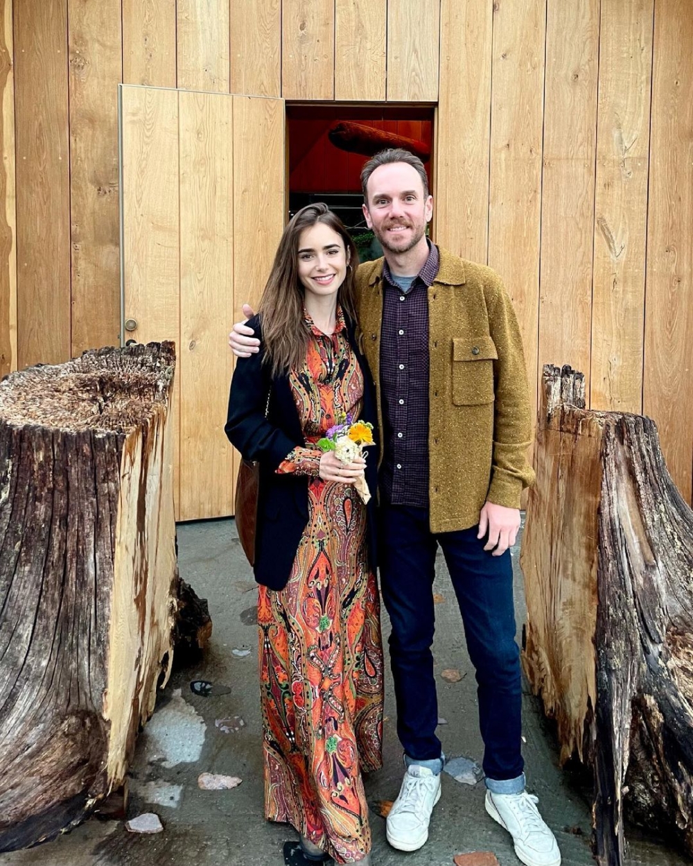 正式結婚的Lily Collins