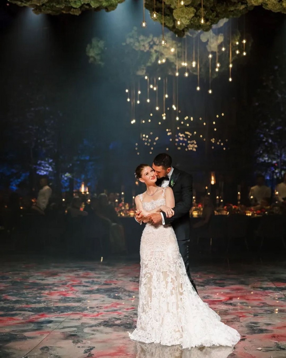 Bill Gates的女兒與未婚夫在上週六結婚