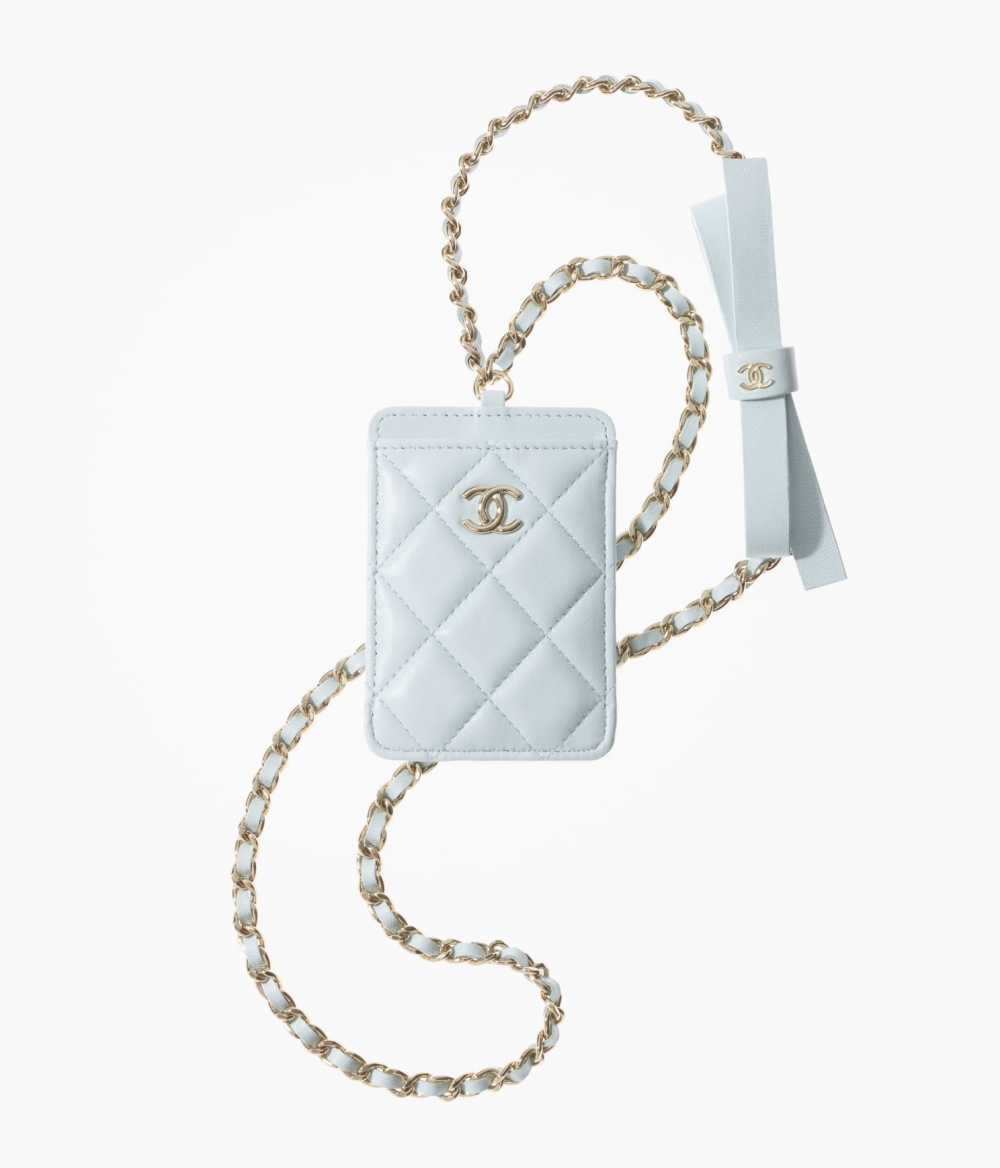 CHANEL Card Holder With Chain