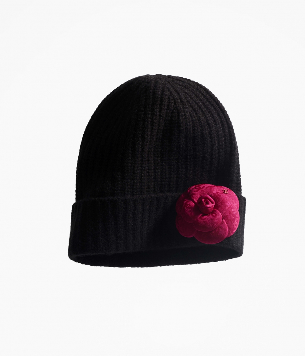 CHANEL Beanie