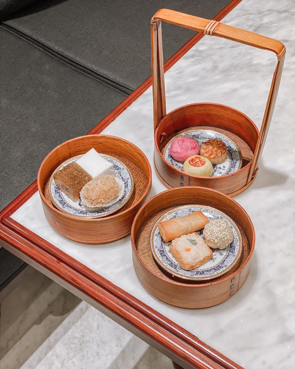 在這裡的下午茶不是品嚐餅乾跟咖啡,而是糕點