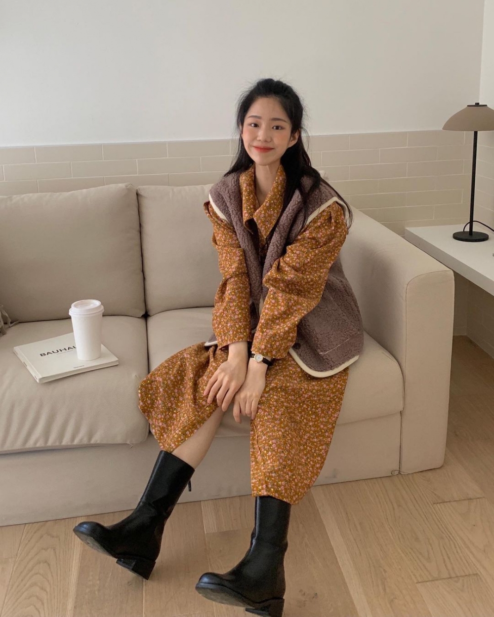 每到冬天,背心式的外套曝光度就非常高