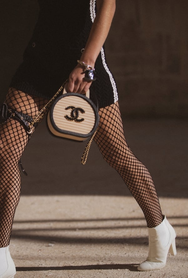 CHANEL 2021/22 Cruise Small Vanity Case