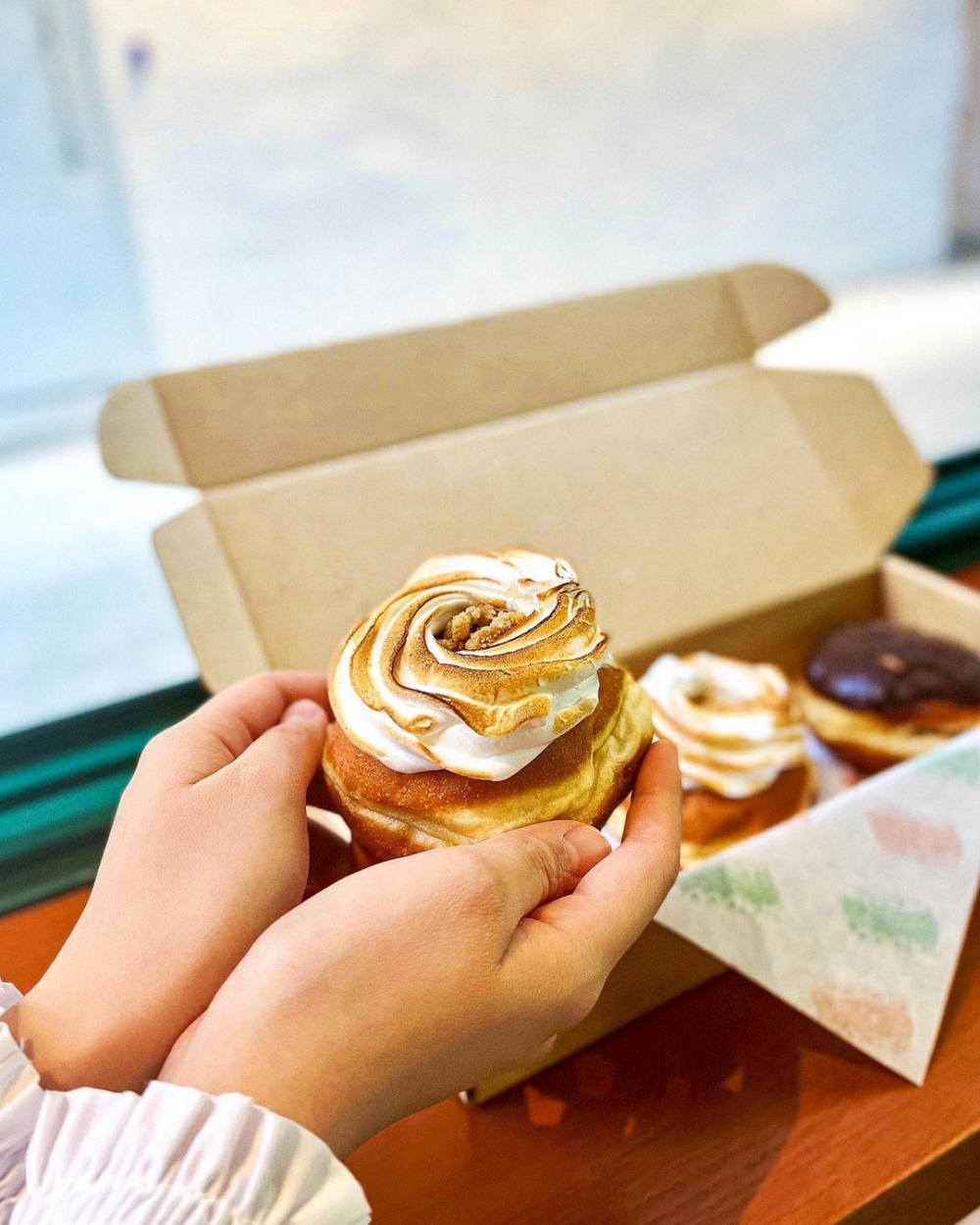 主理人Winnie Pang轉移到冬甩上,讓罪惡美食推上巔峰。