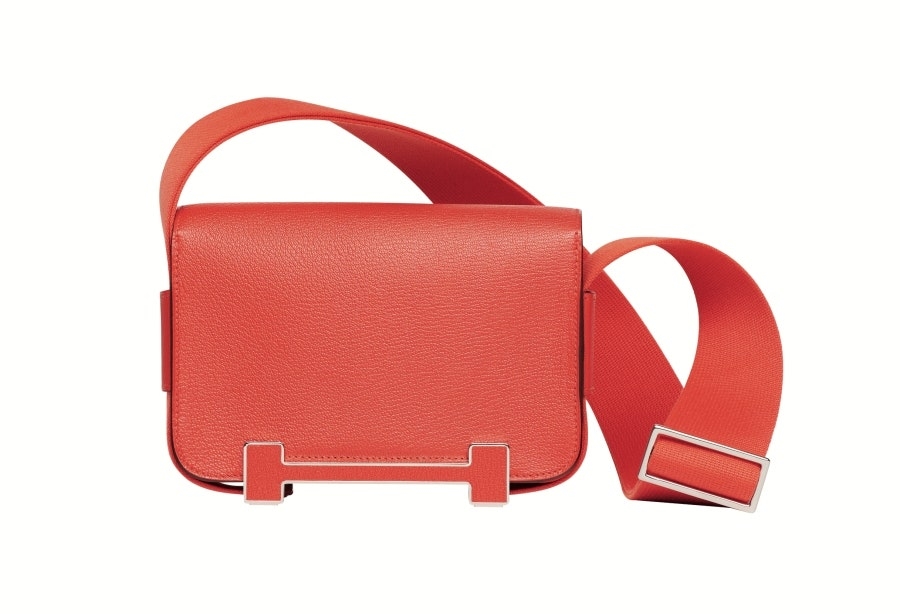 Hermès「Hermès Geta」帶來滿滿的新形象,擁有青春活力感的它絕對能成為Constance以外最得寵的小方包。