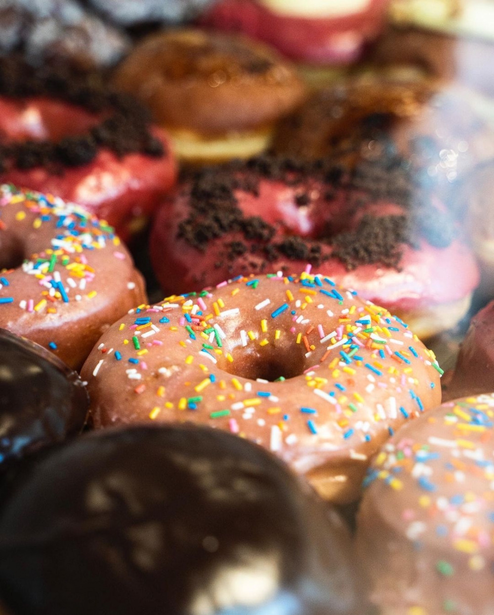 本地Cookie Vission推出全新爆漿流心冬甩。