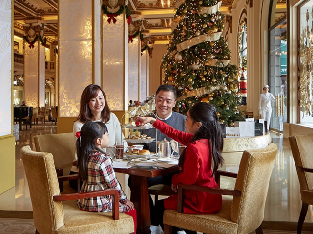 在The Peninsula Hong Kong中,除了奢華的房間之中,也絕對不能錯過美味佳餚。
