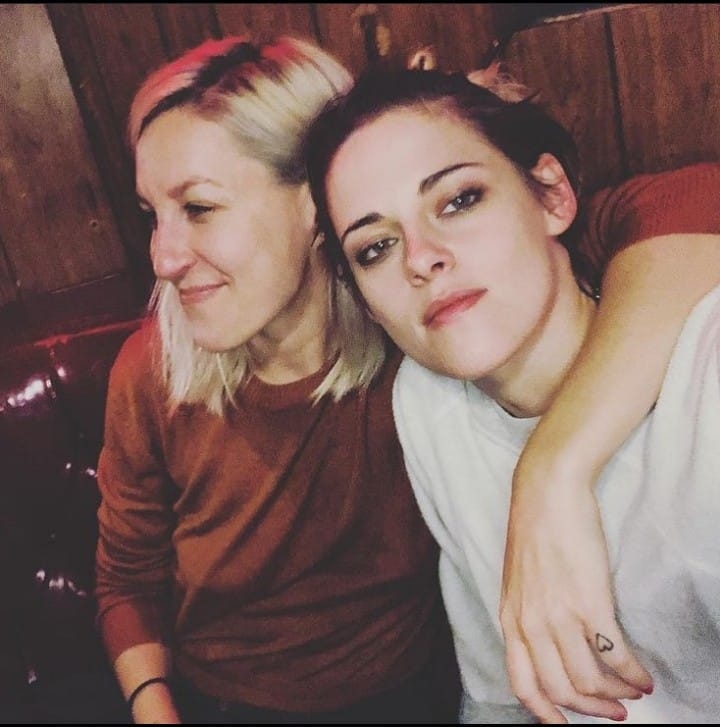 兩人其實已經相識了8年,而在一次的派對才走在一起