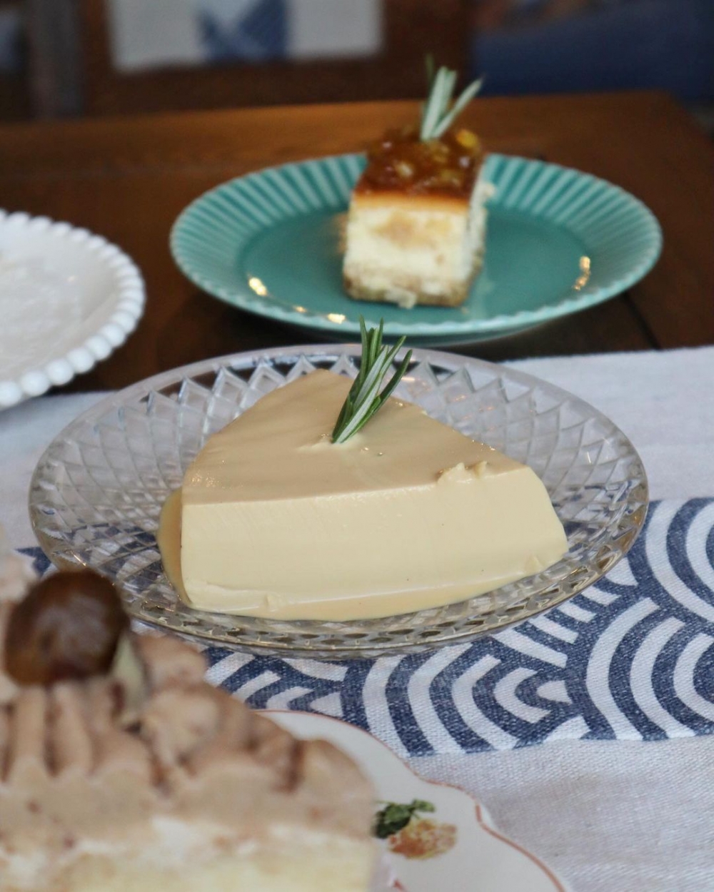 甜品焦糖布甸,入口即化的口感。