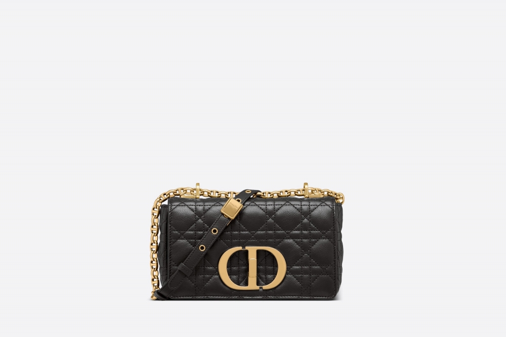 Dior Small Caro Bag,典雅奢華的Dior總是一季季深入時髦女人的心。