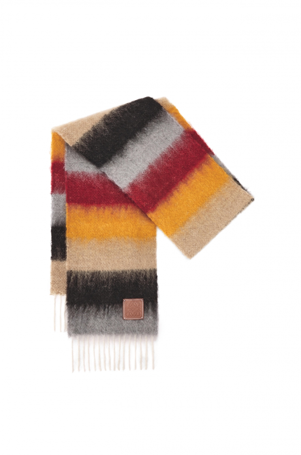 LOEWE Striped scarf in Mohair以繽紛的條紋圖案打造而成。