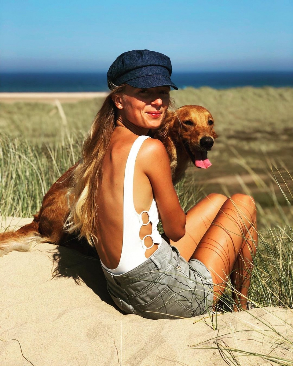 James和Alizée選擇居住在英國郊區生活，享受鄉間環境的靜謐。 