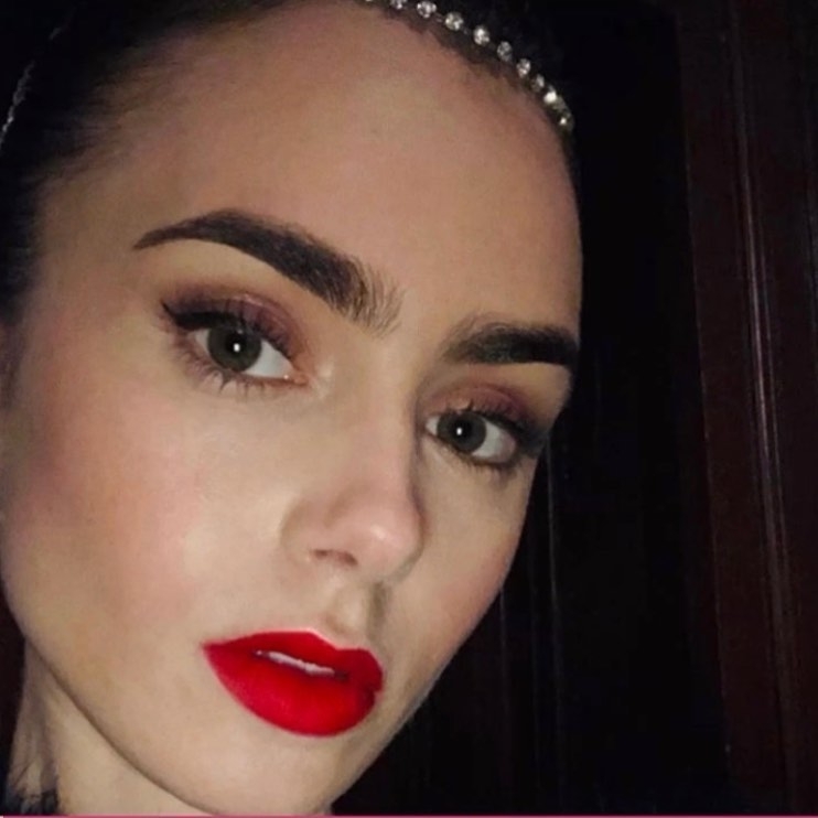 Lily妝容中，唇妝是最搶Fo的位置