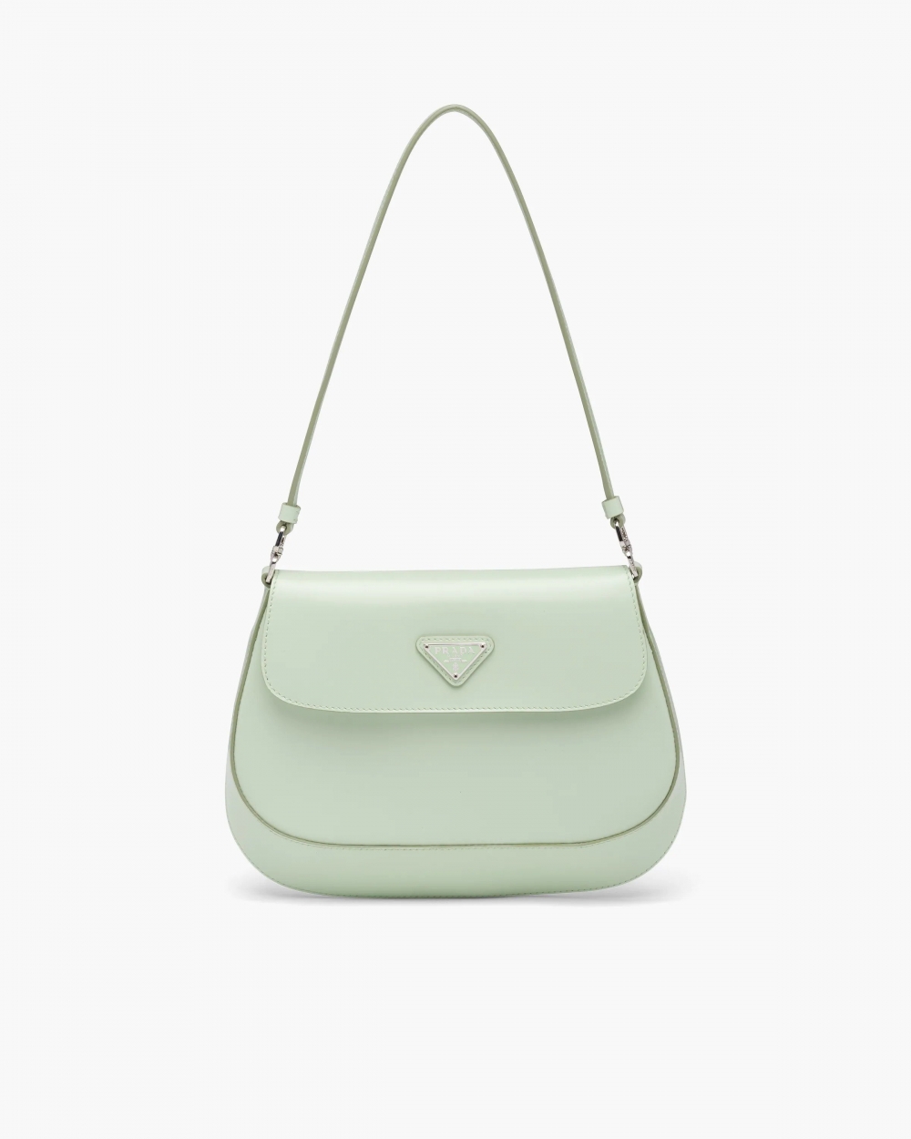 延續經典輪廓Prada Cleo,隱隱訴說著優雅。