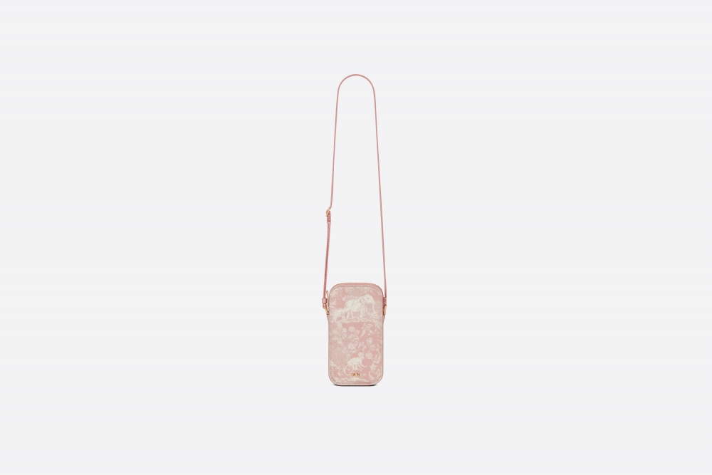 Dior Phone Holder,再次將經典提花注入到袋身。