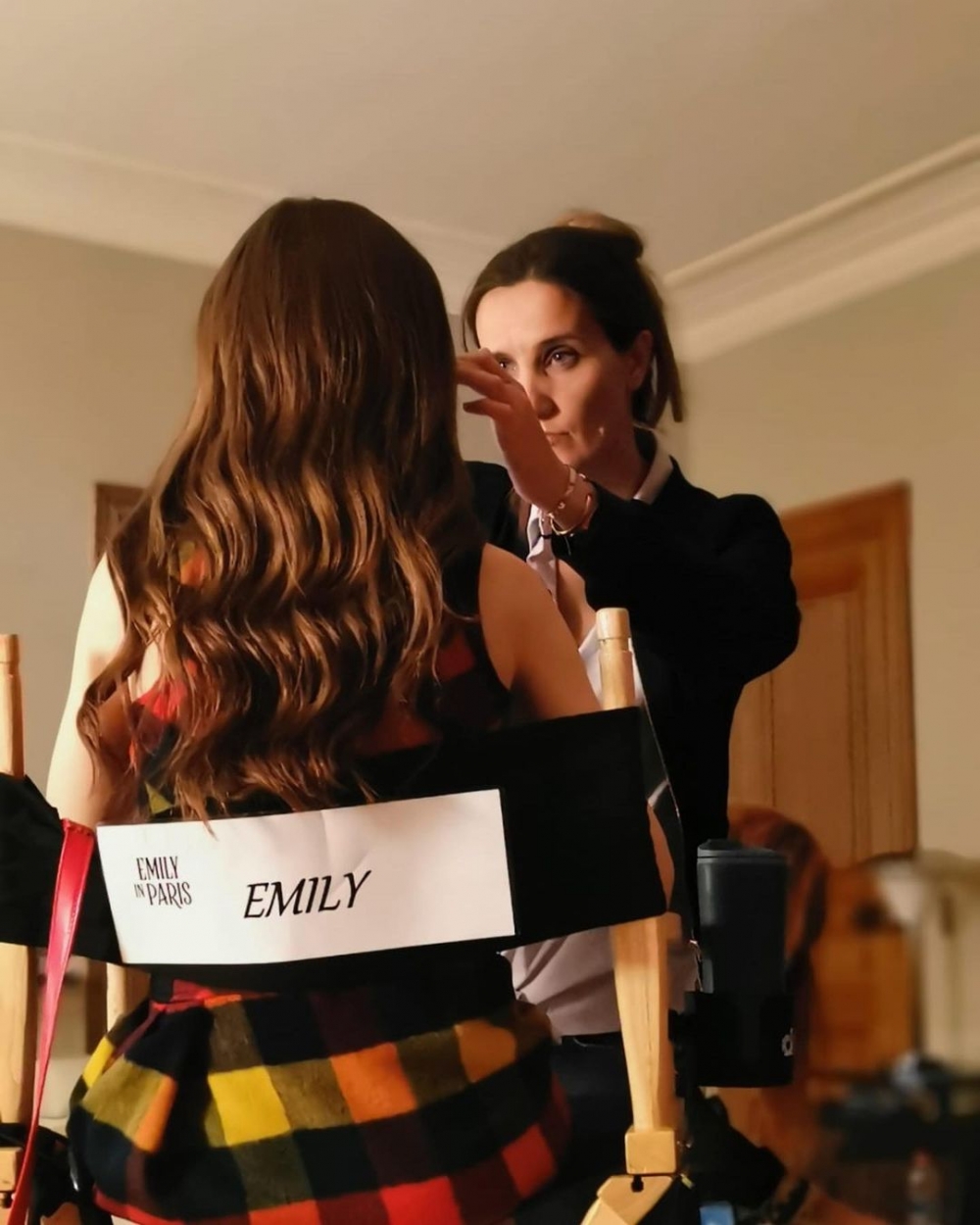 作為《Emily In Paris》的化妝師Aurélie Payen指，法國女人的氣質與優雅，在乎她們的「Perfectly Imperfect」。