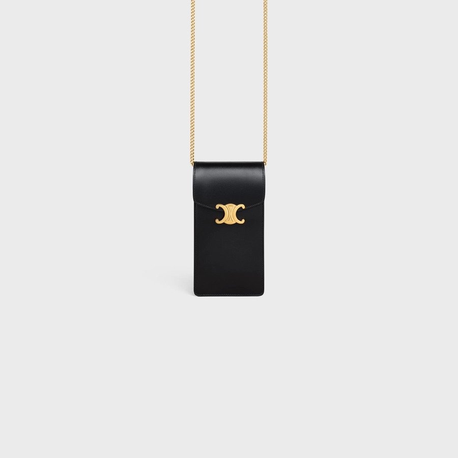 CELINE Vertical Phone Pouch,簡單的閃亮黑色牛皮打造。