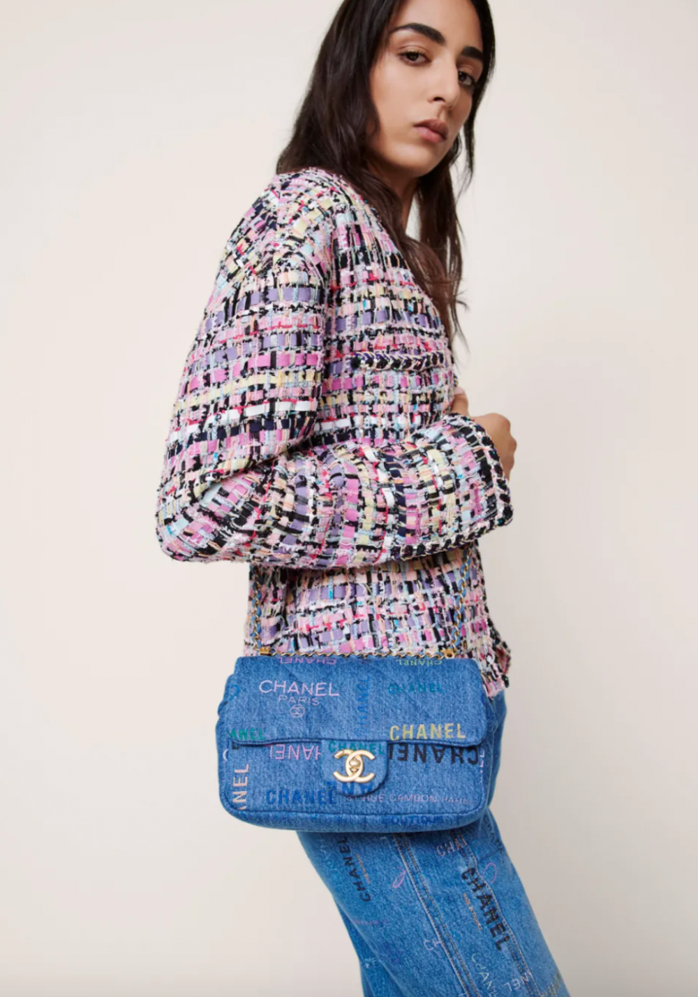 百搭的丹寧元素，是日常中的隨行時髦夥伴。