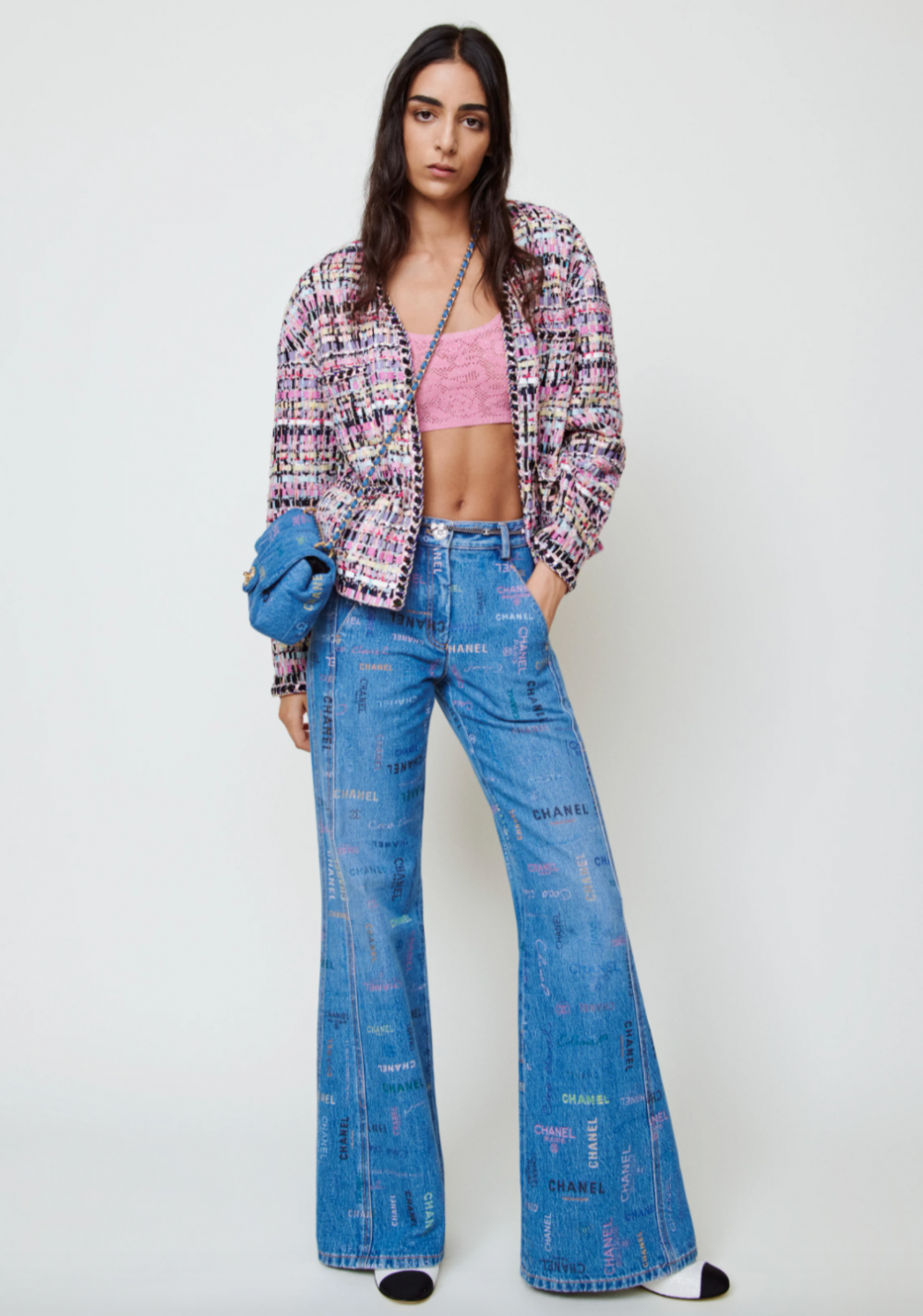 時髦的丹寧，各大品牌不約而同的相繼推出。