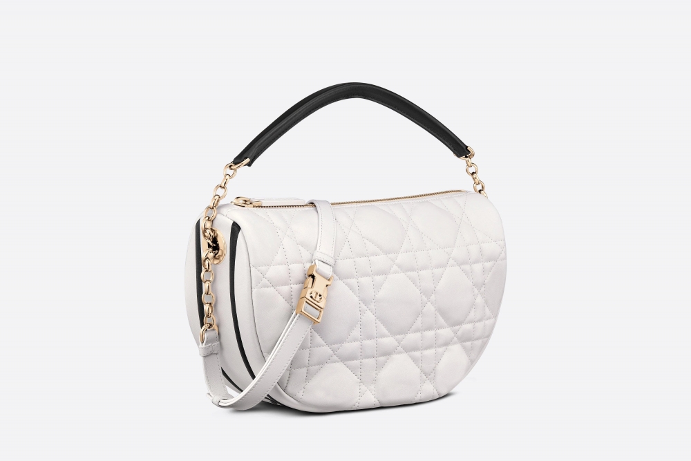 Dior Vibe Hobo Bag,純白色調中號尺寸。