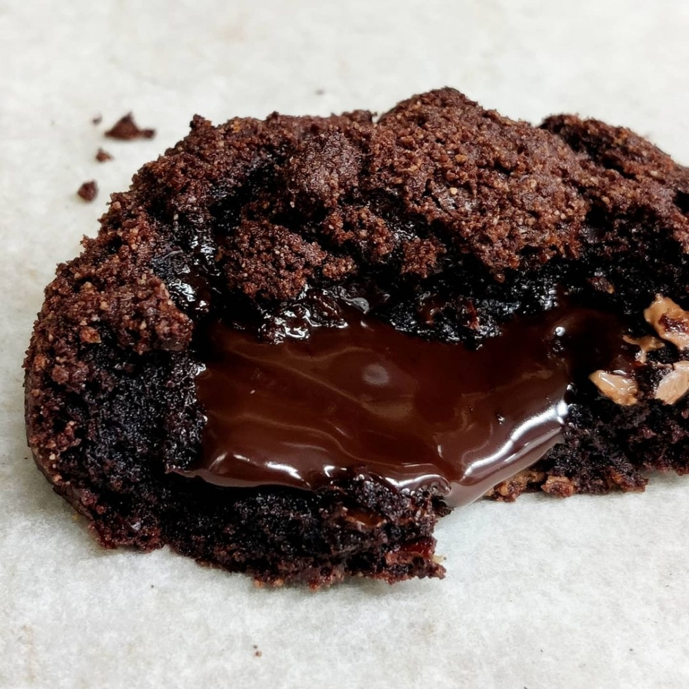 本地香港曲奇店Cookie Vission,以誘人的流心內餡主打。