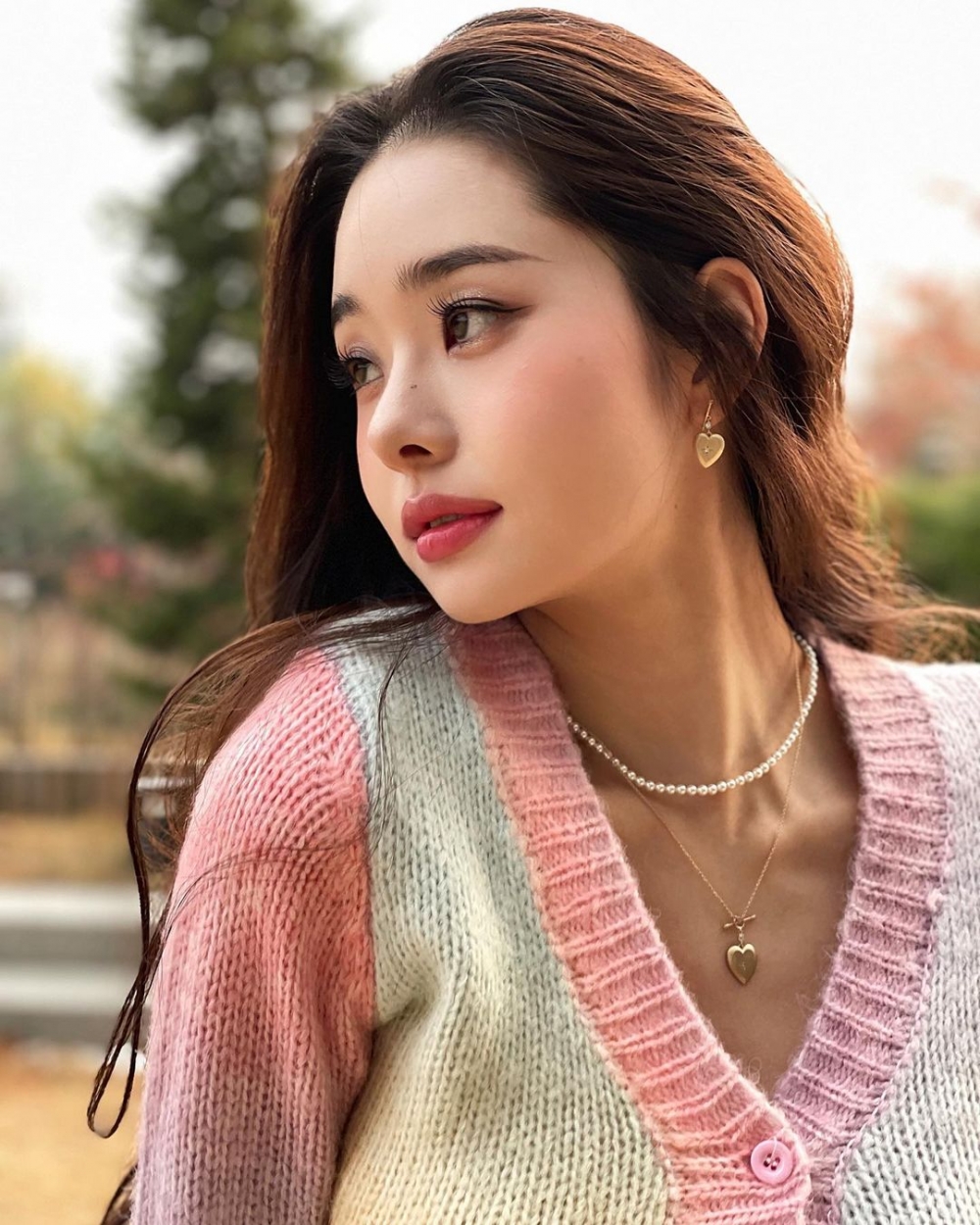 《單身即地獄》熱播,話題人物辣版「Jennie」宋智雅人氣飊高,圈粉無數。