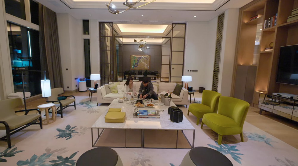 在劇中配對成功的男女就能前往天堂島。