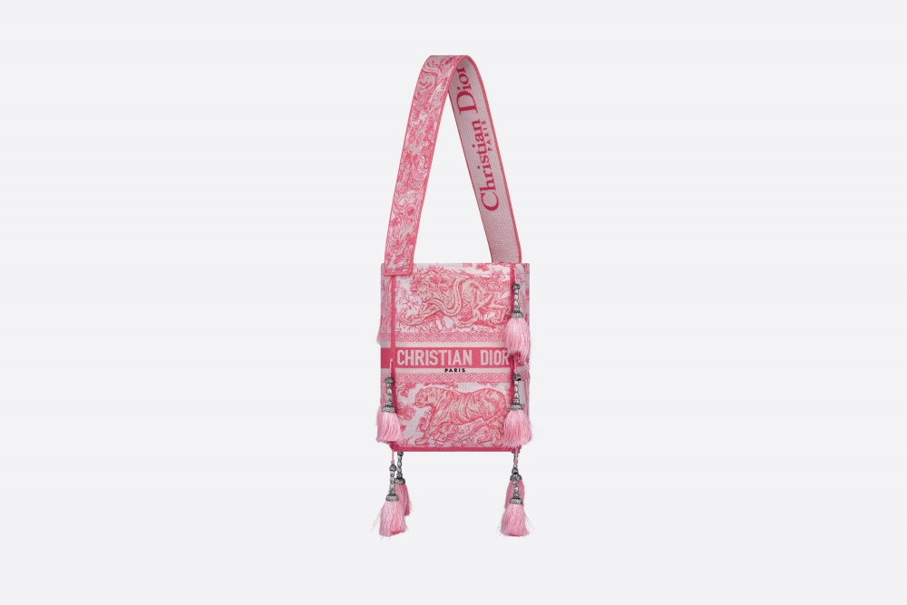 Dior D-Bubble Bucket Bag,Toile de Jouy牡丹粉色。