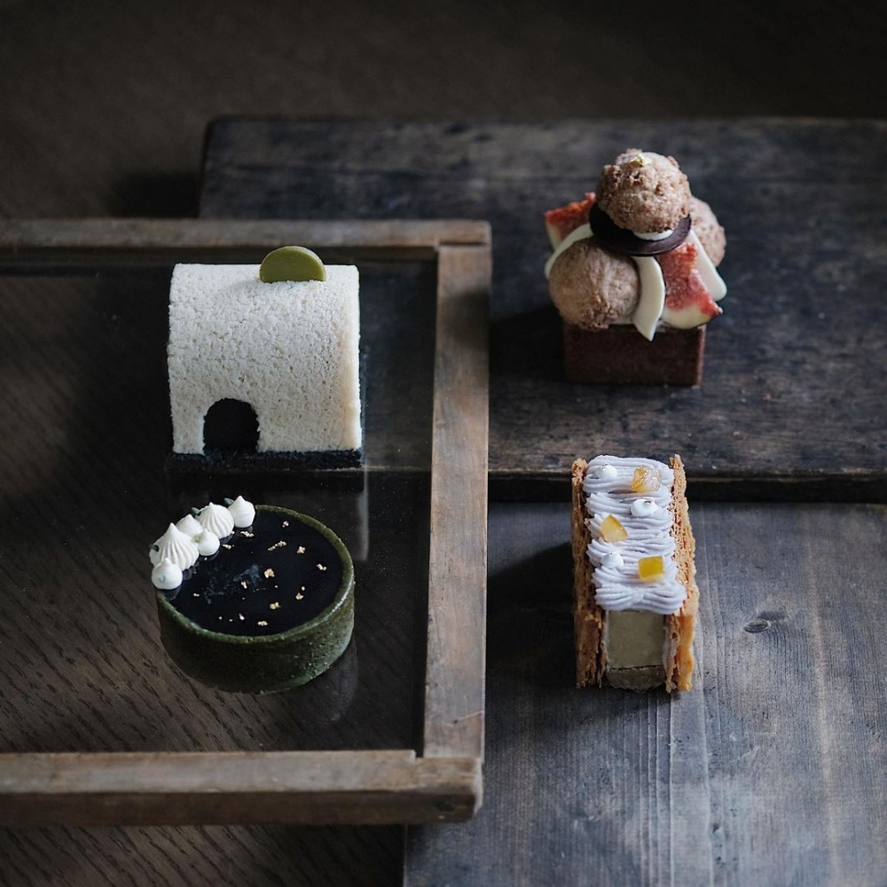 這間純素甜點工作室「地衣菓子」,為我們帶來了獨特的質感甜點。