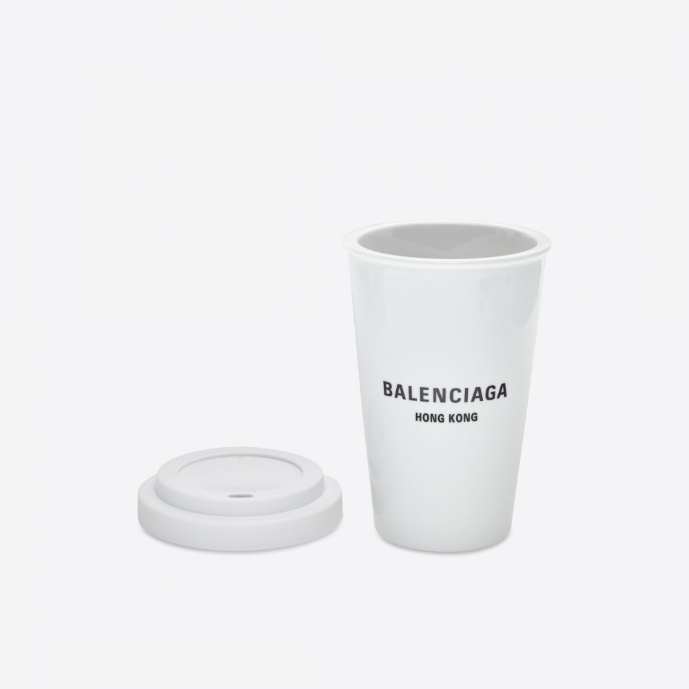 Balenciaga推出新的杯子都會想買來收藏!