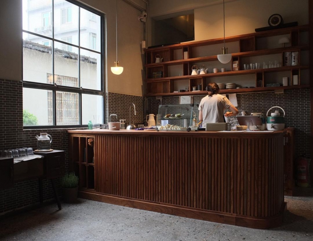 店內的裝潢,簡約相當有品味。