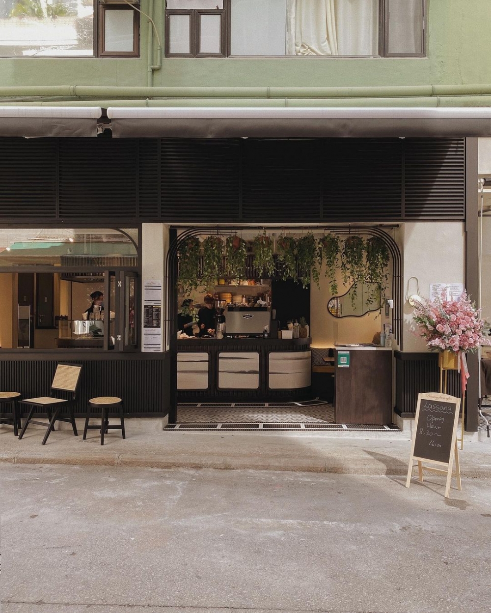 深邃優雅的室內配色、滿載有機氣息的花卉景緻得來一趟了。