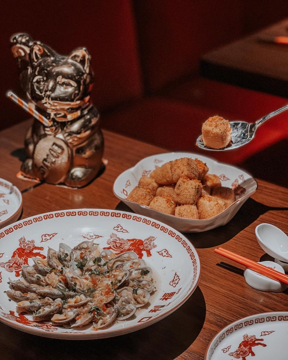 與家人一起度過溫馨的用餐時光。