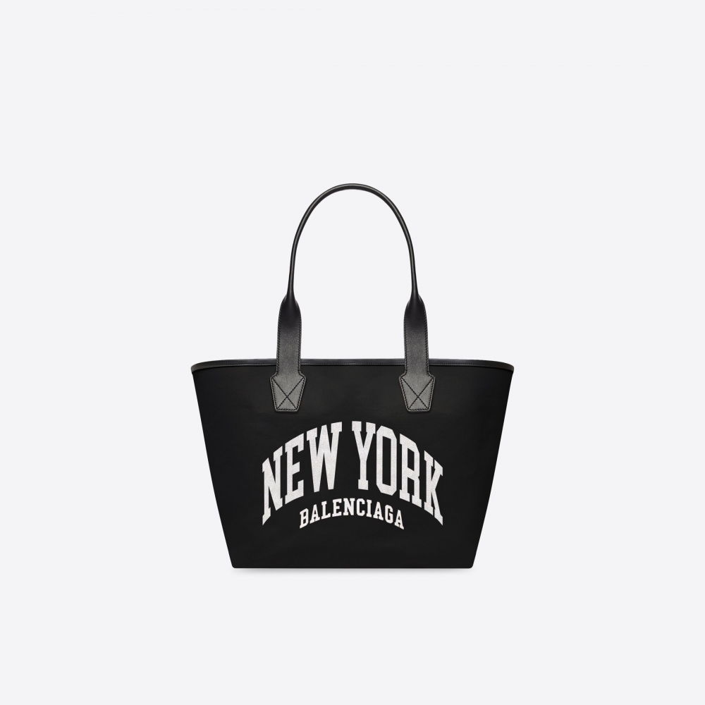 Jumbo Large Tote Bag 容量大滿足日常需要。