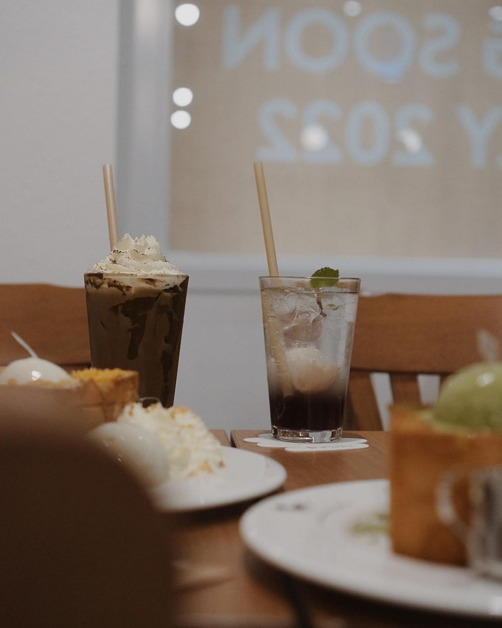 受到不同群族的喜愛，至今在泰國曼谷已經有了30多家甜點店。