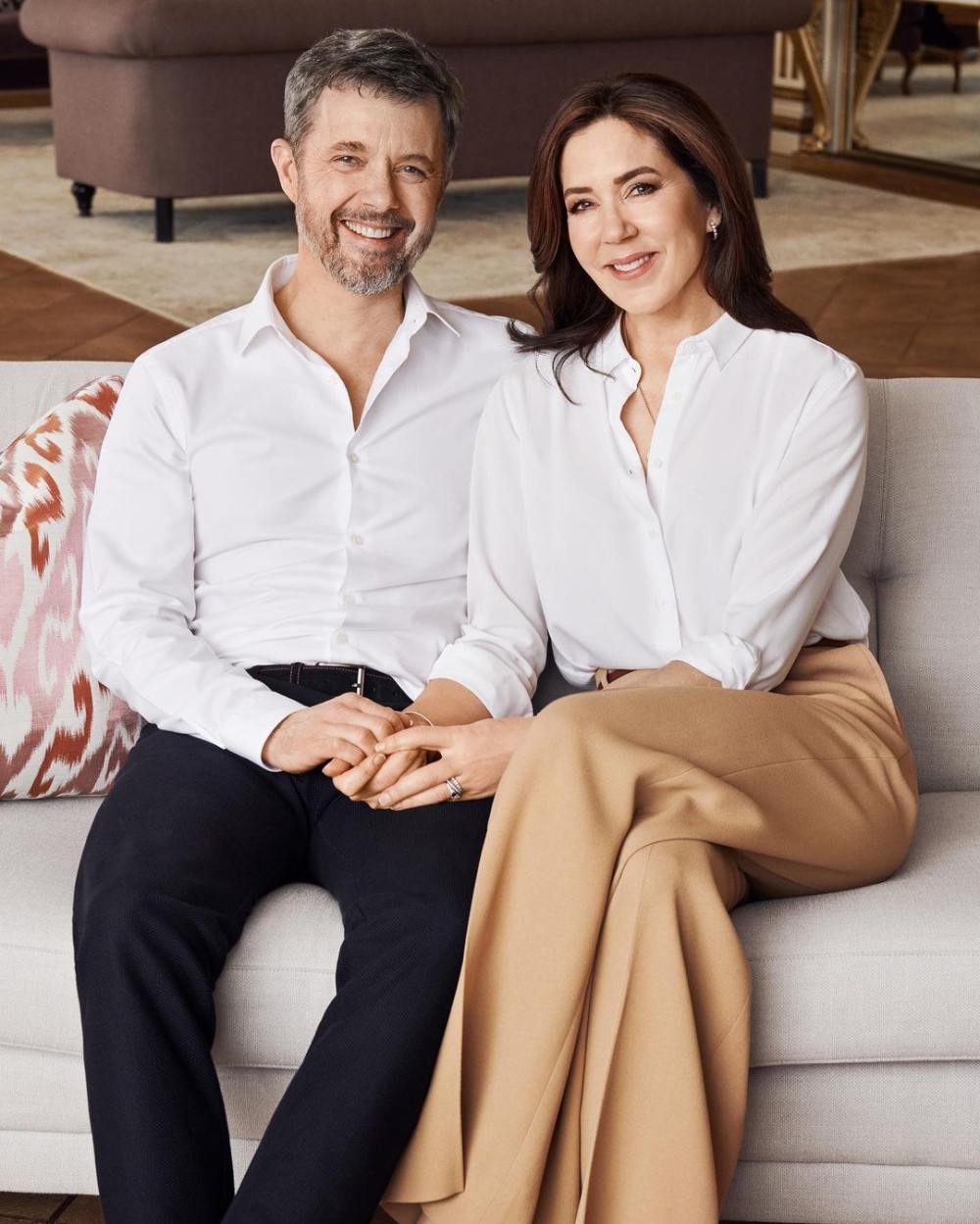 現實中的童話故事,讓我們看見愛情美好的樣子。