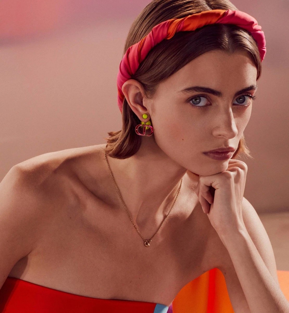 回想Dior Spring-Summer 2022,充溢60、70到80年代奢華氛圍..