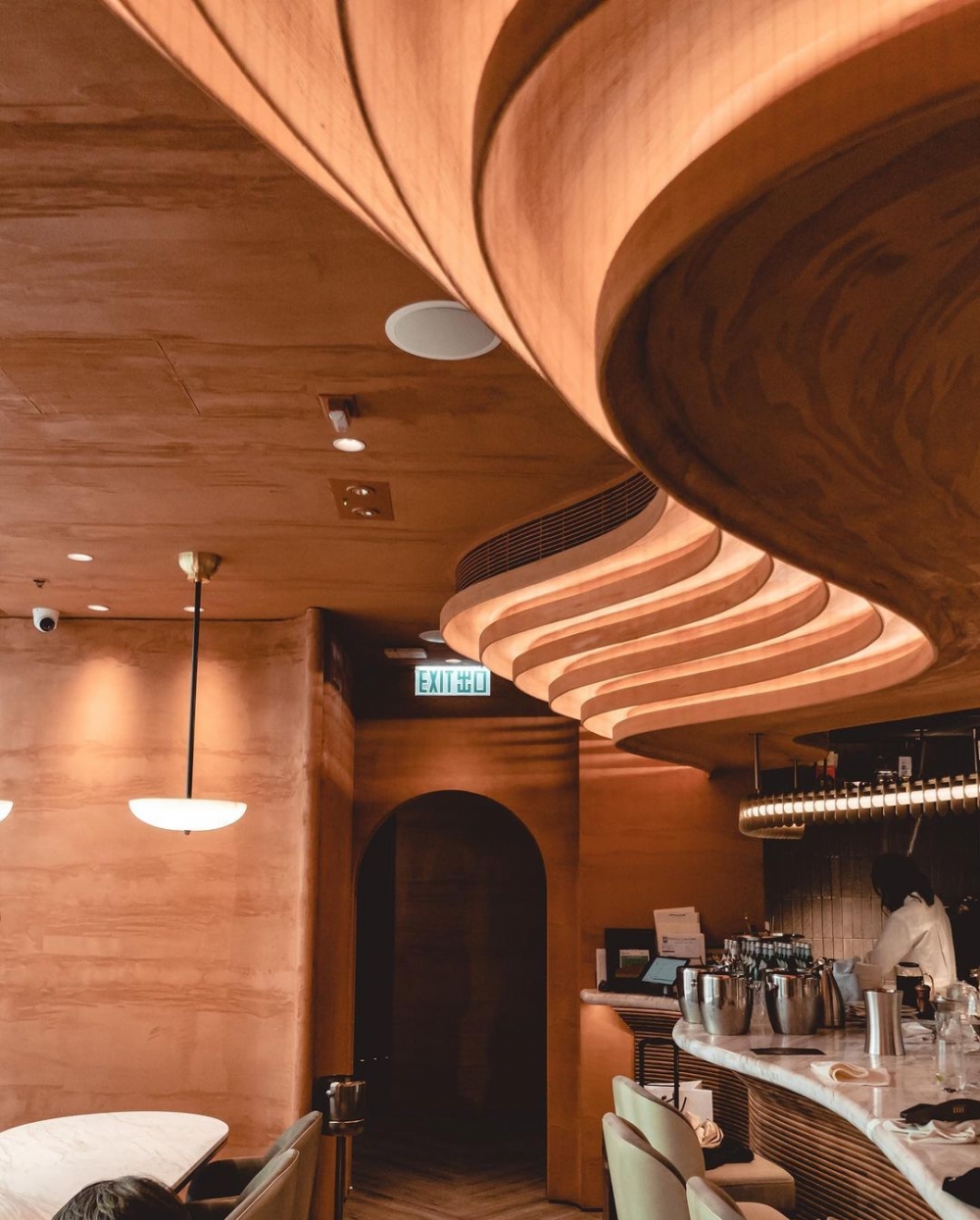 今年情人節就與情人相約在這家摩登餐廳。