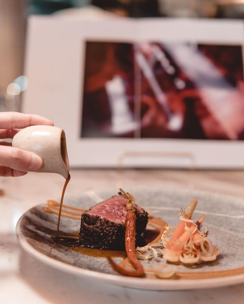 送上桌的餐點，每一道都讓人相當驚豔。