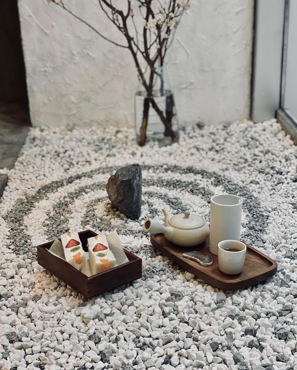 品嚐了店內的美食也為生活帶來了幾分甜蜜。