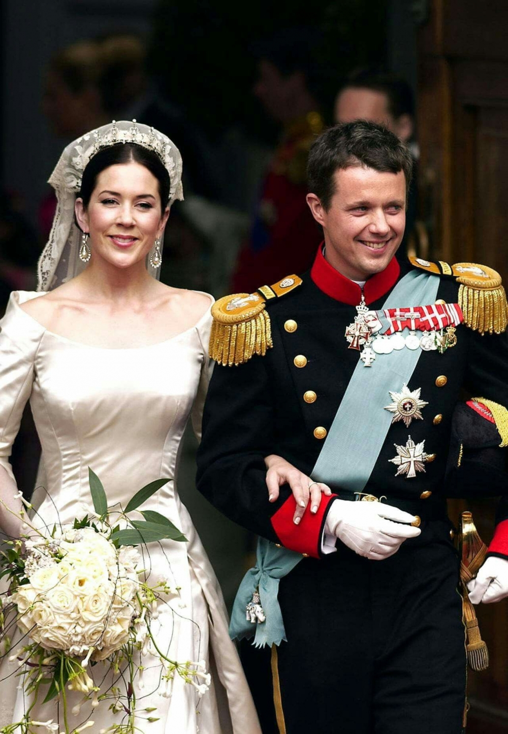 兩人在2004年的婚禮,盛大又唯美。